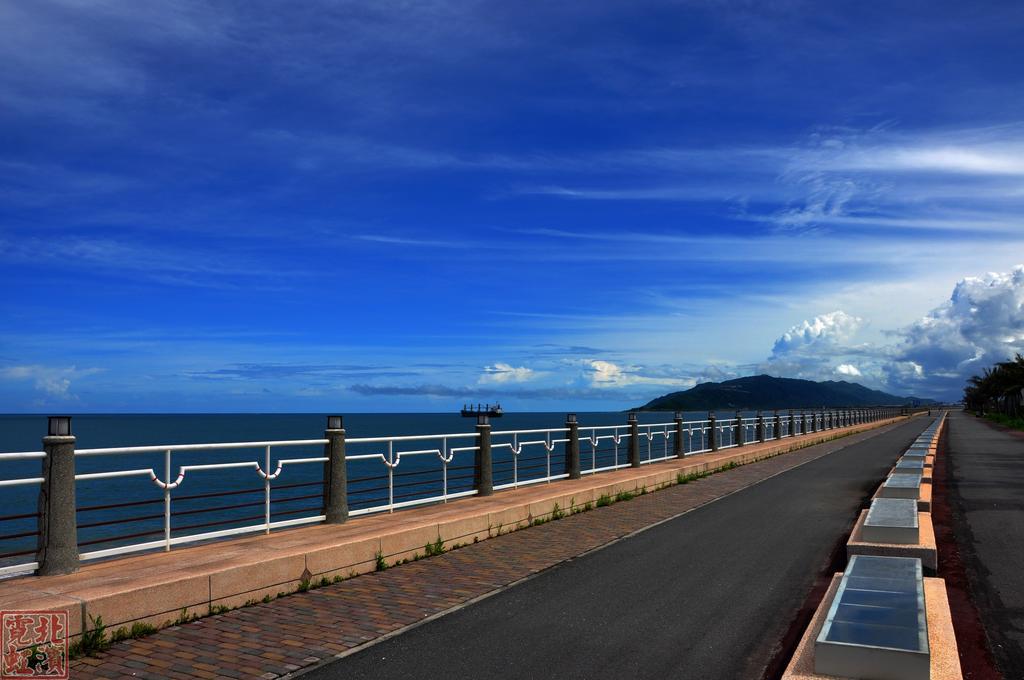 Double Rainbow B&B Hualien City Exterior photo